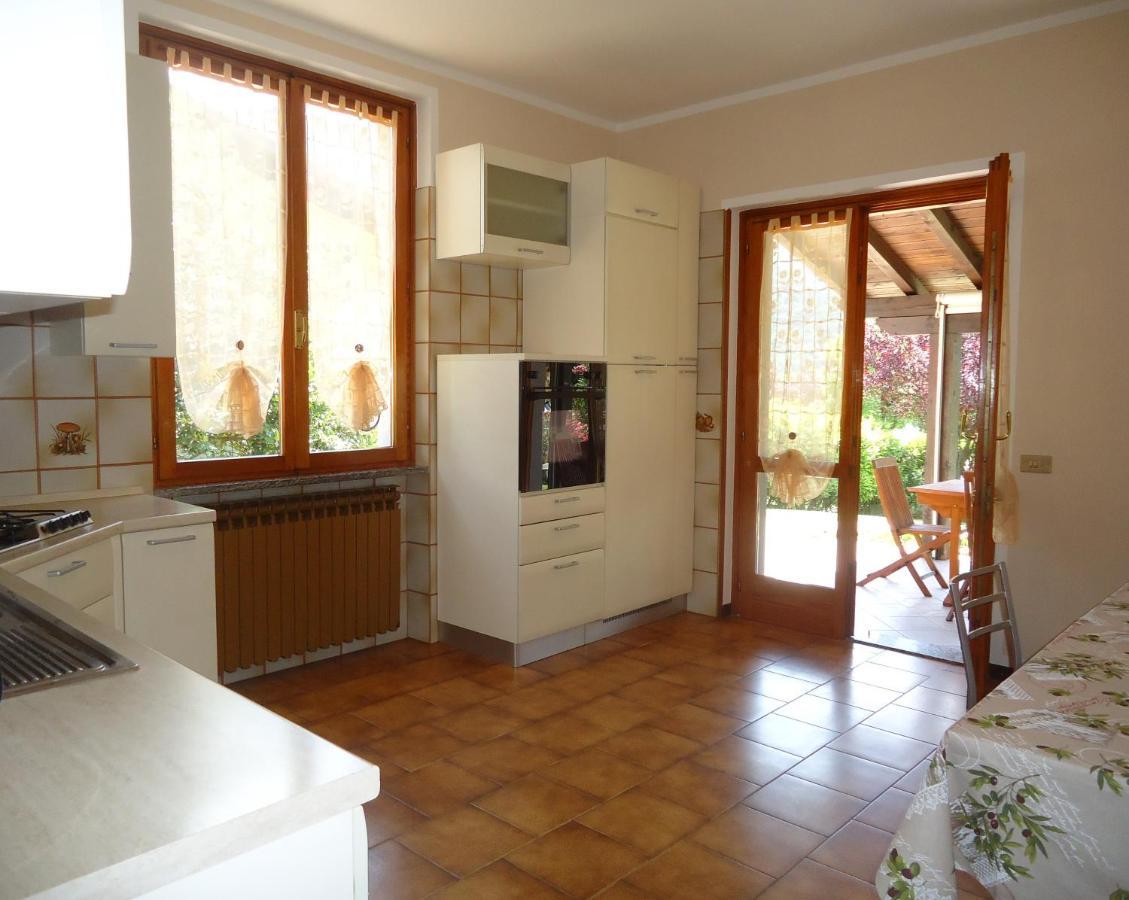 Casa Sara Apartment Anfo Bagian luar foto